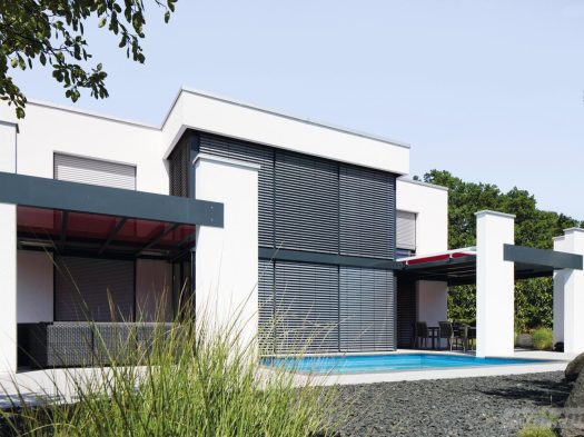 Haus mit Raffstore