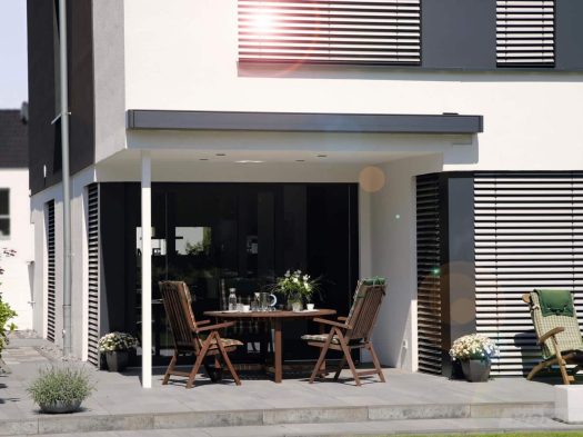 Haus mit Raffstore